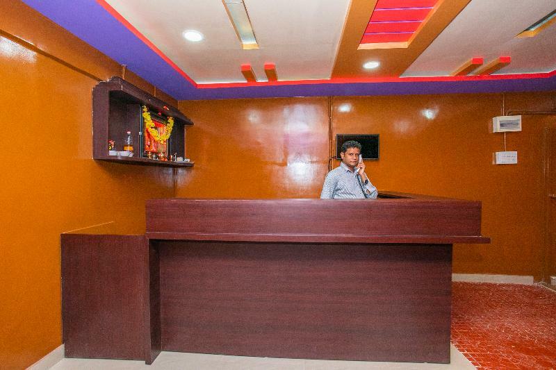 Flagship Sri Hari Premium Comforts Near Sandhya Digital 4K Theatre Bangalore Esterno foto